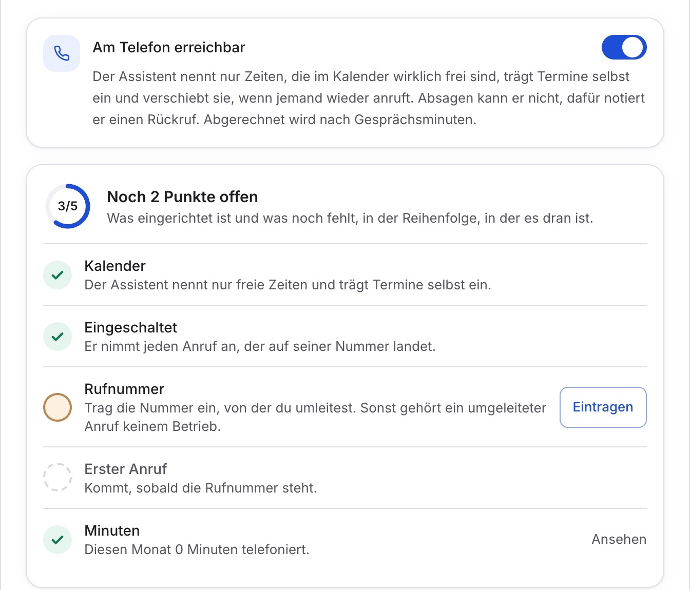 Im Fenster „Telefon-Assistent“ oben der Schalter „Am Telefon erreichbar“, darunter die Liste mit Kalender und Eingeschaltet erledigt, Rufnummer offen mit „Eintragen“, dazu Erster Anruf und Minuten.