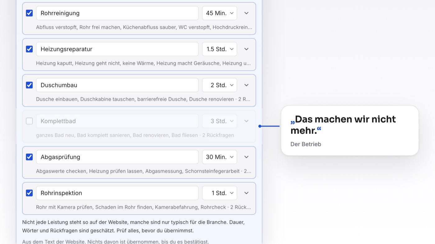 Kasten „Leistungen vorschlagen“, daneben die Karte „Das machen wir nicht mehr.“ des Betriebs. Die Zeile „Komplettbad“ hat keinen Haken mehr und ist blass.
